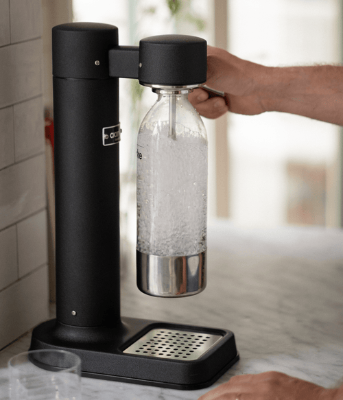 Carbonator 3 Matte Black Starter Kit - Sparkling Water Maker