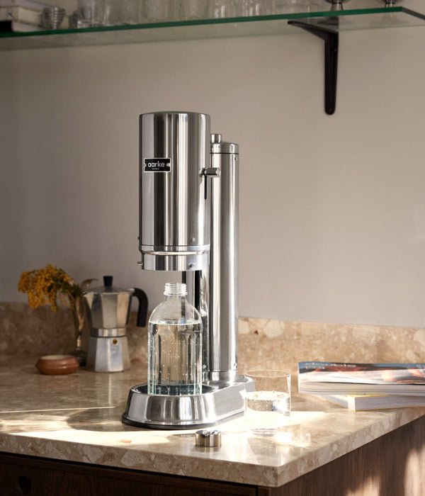 Aarke carbonator ll スチールシルバー Aarke Carbonator Pro Steel - Sparkling Water Maker